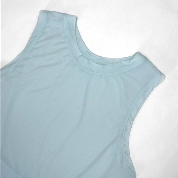 Under Armour Workout Top - Picture 2 of 3